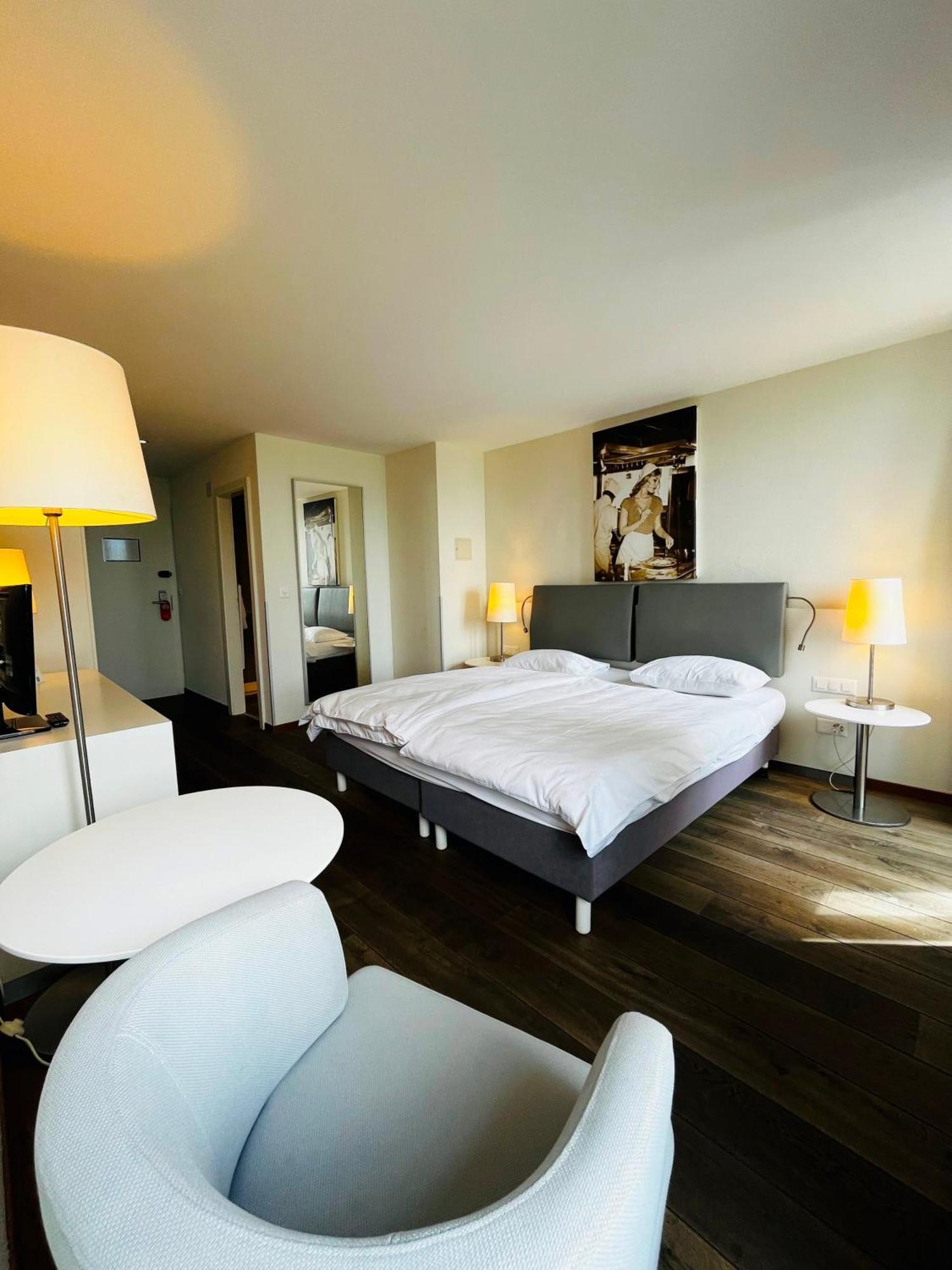 Hotel La Rouvenaz à Montreux Chambre photo